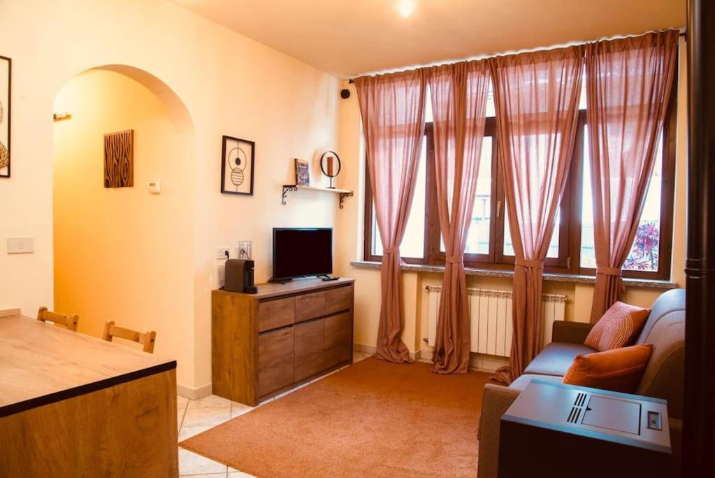 Relax Home,Nel Cuore Della Valle D'Aosta Montjovet Exterior foto