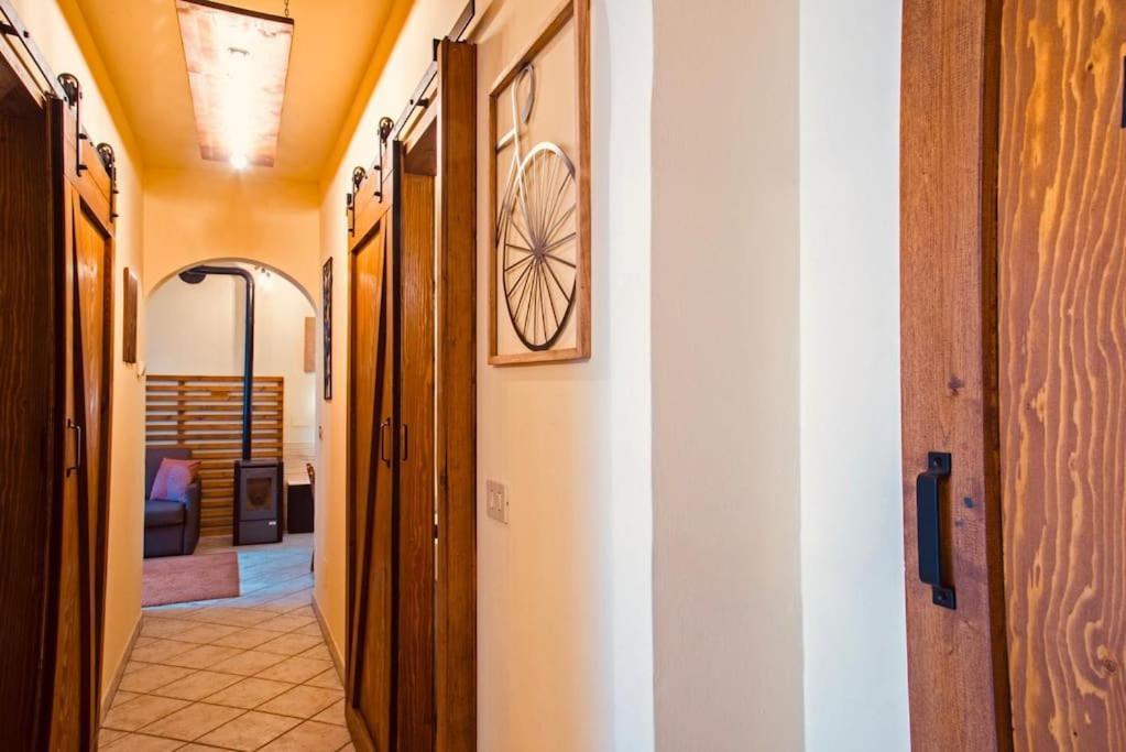Relax Home,Nel Cuore Della Valle D'Aosta Montjovet Exterior foto